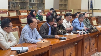 Satu Suara, Lintas Fraksi di DPR Desak Penangkapan Perencana Serangan Terhadap Andrie Yunus