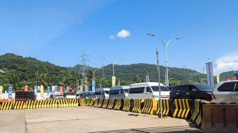 Terjebak Macet ke Merak? Tenang, Ada Dispensasi 12 Jam untuk Tiket Kapal Feri