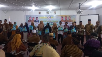 Imigrasi Padangsidimpuan Salurkan Bantuan untuk Warga Kurang Mampu