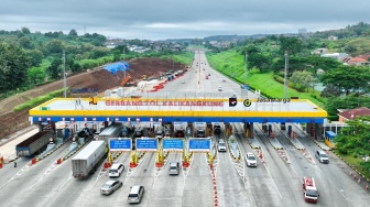 Puncak Arus Mudik Dimulai! 2.390 Mobil per Jam 'Serbu' Semarang via Tol Kalikangkung