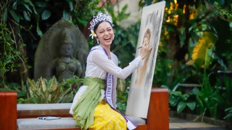 KemBALIkeSENI: Cara Victoria Kosasie membalas Bali Lewat Karya dan Ruang