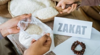 Orang yang Meninggal di Bulan Ramadan Apakah Tetap Wajib Bayar Zakat Fitrah?