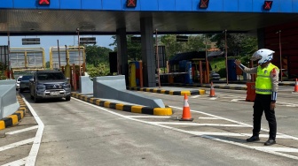 Awas! Puncak Arus Kendaraan di Gerbang Tol Kalikangkung Terjadi Pukul 14.0016.00 WIB