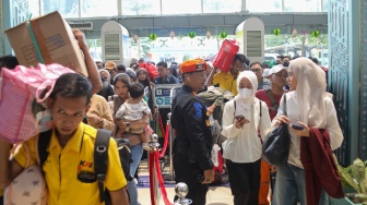 H-4 Lebaran, Puluhan Ribu Pemudik Tinggalkan Jakarta dari Pasar Senen