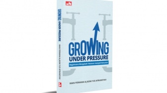 Mengubah Tekanan Menjadi Kekuatan dalam Buku Growing Under Pressure