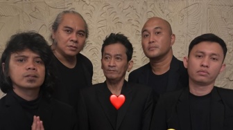 Ian Wibisono Drummer Rocker Kasarunk Meninggal Dunia