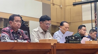 Tok! Komisi III DPR Resmi Bentuk Panja Kasus Penyiraman Air Keras Andrie Yunus