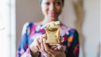 Budaya Hampers Jelang Lebaran: Antara Silaturahmi, Gengsi, dan Tekanan Sosial