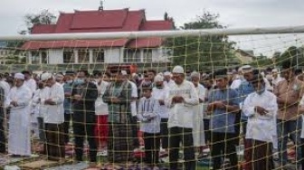 Bolehkah Sholat Ied Idulfitri Sendirian di Rumah? Ini Hukum dan Kondisi yang Membolehkan