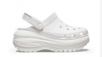 10 Promo Sandal CROCS di Foot Locker, Nyaman dan Stylish untuk Salat Idulfitri