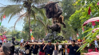 Banyumas Merajut Harmoni, Ketika Ogoh-ogoh dan Takbir Berdampingan dalam Toleransi