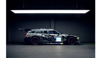 Awalnya Cuma Lelucon April Mop, BMW Sulap M3 Touring Jadi Mobil Balap