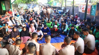 Aksi Sejuk di Jalur Arteri: Taruna Akpol Angkatan 58-60 Bagikan Tips Mudik Aman