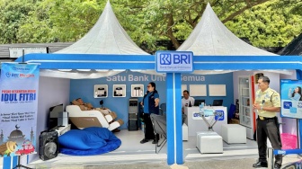 BRI Semarang Ahmad Yani Buka Posko Mudik BRImo di Rest Area KM 429 Tol Semarang - Solo