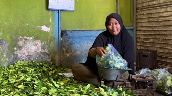 Setiap Perjuangan Layak Ditemani: Perjalanan Ibu Wulan, Dari Titik Terendah Hingga Memiliki Rumah