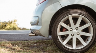 Kenapa Ban Mobil Sering Pecah saat Arus Mudik? Ini Penyebab dan Cara Mencegahnya