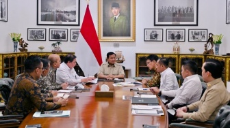 Respons Dinamika Timur Tengah, Presiden Prabowo Pimpin Rapat Strategis Penghematan Energi