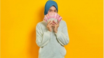 Tradisi THR Lebaran saat Ekonomi Sulit: Antara Berbagi dan Tuntutan Sosial