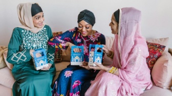 Maaf-maafan Cuma Formalitas, Banding-bandingin Itu Prioritas: Sisi Gelap Crab Mentality