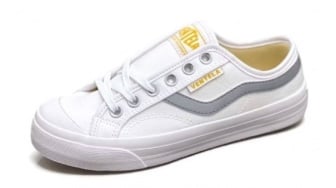 6 Sepatu Putih Senyaman New Balance 530 Versi Murah, Nyaman Buat Harian