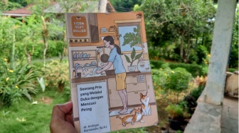 Pria Punya Hak untuk Menangis: Belajar Mengolah Duka dari Mencuci Piring