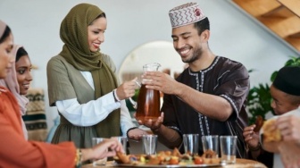 Puasa Syawal Mulai Kapan? Ini Hukum Menggabungkannya dengan Qadha Ramadan