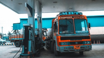 Krisis Energi: Harga BBM Naik Ekstrem di Negara-negara Asia, Indonesia Waspada?