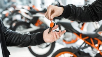Mengajukan Kredit Kendaraan Bermotor (KKB) BRI untuk Miliki Motor Impian