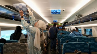 BRImo Tebar Cashback 20 Persen bagi Penumpang Kereta Cepat Whoosh