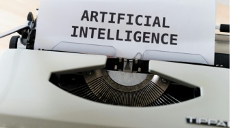 Menyelamatkan Akal Sehat: Penggunaan AI Berguna atau Bahaya?