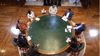 Review Hambalang 6,5 Jam: Ketika Najwa Shihab dan Chatib Basri Diskusi Maraton Bareng Presiden