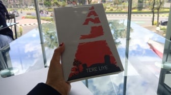 Kisah Penebusan Dosa dan Keteguhan Prinsip dalam Hidup di Novel Janji