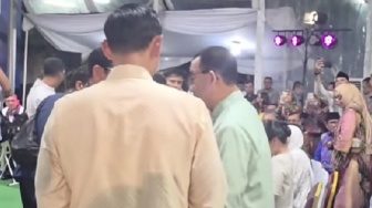 Momen SBY, Anies Baswedan dan AHY Ngobrol Santai Saat Halalbihalal di Cikeas