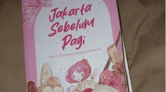Menelusuri Absurditas dalam Jakarta Sebelum Pagi