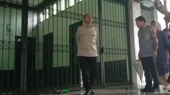 Kaget Lihat Kondisi Keraton Kilen, Menbud Fadli Zon Tegaskan Revitalisasi jadi Prioritas