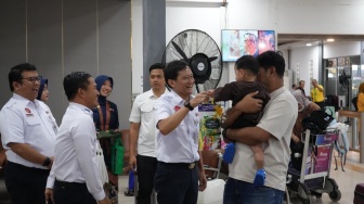 Direktur Utama KAI Bobby Rasyidin saat melakukan peninjauan langsung ke wilayah Daop 9 Jember dan Daop 8 Surabaya [Handout]
