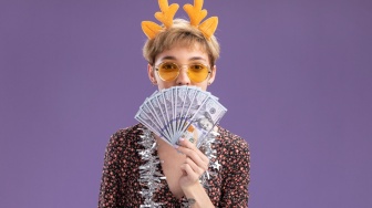 3 Zodiak yang Diprediksi Beruntung Secara Finansial pada 28 Maret 2026