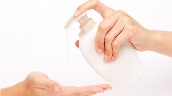 Mandi Makin Nyaman: 5 Rekomendasi Body Wash Aman untuk Bumil