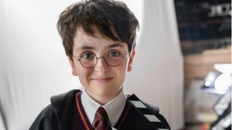 Rilis Teaser Trailer, Serial Harry Potter Segera Tayang Natal 2026