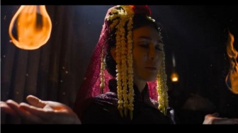 Masih dengan Persantetan, Sebagus Apa Suzzanna: Santet Dosa di Atas Dosa?