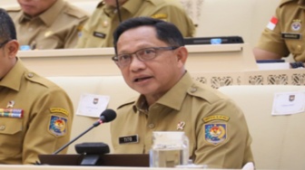 Rapat Bersama DPR, Mendagri Paparkan Capaian Strategis Kinerja Kemendagri