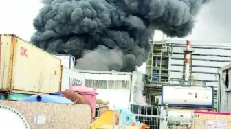 Rudal Iran Hantam Fasilitas Kimia Israel, Ancaman Gas Beracun Picu Kepanikan