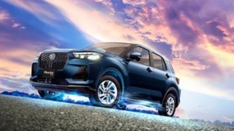 Solusi Bebas Risau Harga BBM! Intip Deretan Mobil Hybrid Termurah yang Sudah Ada di Indonesia