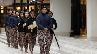 Patehan: Legasi Budaya Minum Teh Ala Raja di Royal Ambarrukmo Yogyakarta