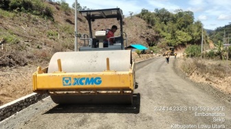 Kabar Gembira! Jalan Rusak Menuju Seko Mulai Diperbaiki Pakai Anggaran Ini