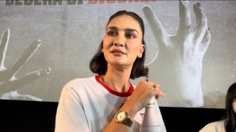 Fans Berat Genre Horor, Luna Maya Tarik Ucapan Hiatus Demi Film Zombie 'Zona Merah'