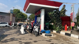 BBM Batal Naik per 1 April 2026, Antrean SPBU Kembali Normal