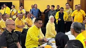 Drama Karpet Kuning di Bandung: Teka-teki Izin Kepolisian yang Membayangi Musda Golkar Jabar