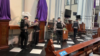 Gegana Turun Tangan! Gereja di Jakarta hingga Bekasi Disisir dan Dijaga Ketat Jelang Ibadah Paskah