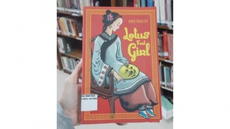 Lotus Feet Girl: Ketika Kecantikan Dibangun dari Luka